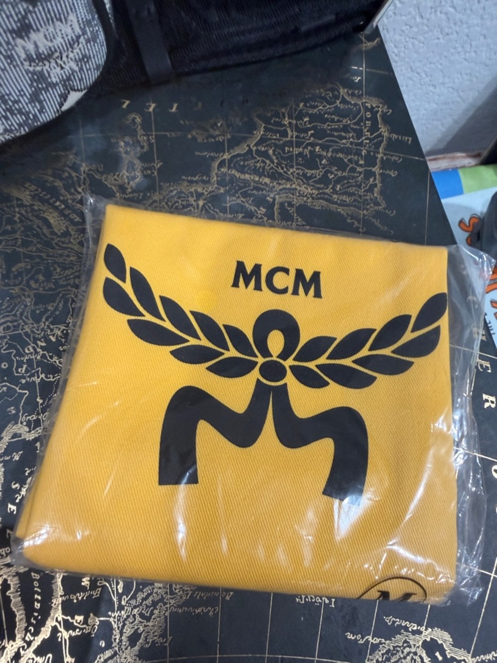 NWT MCM Camera Bag - Picture 7 of 7